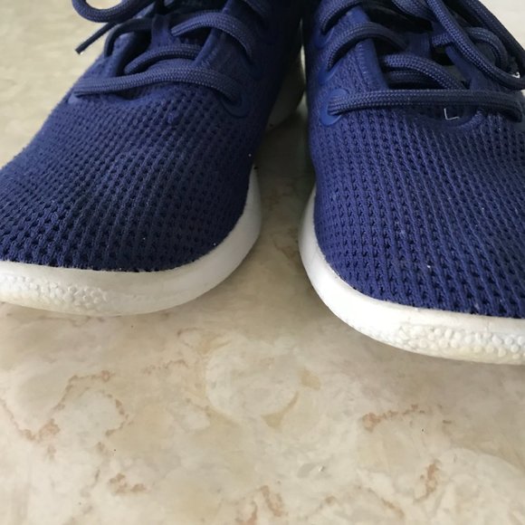 Allbirds Tree Runner Sz 9 Eco Friendly Wool Shoes Navy Blue and White - Picture 4 of 11